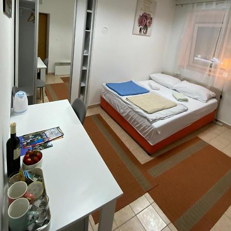 Capital Apartments - City Centre موستار المظهر الخارجي الصورة